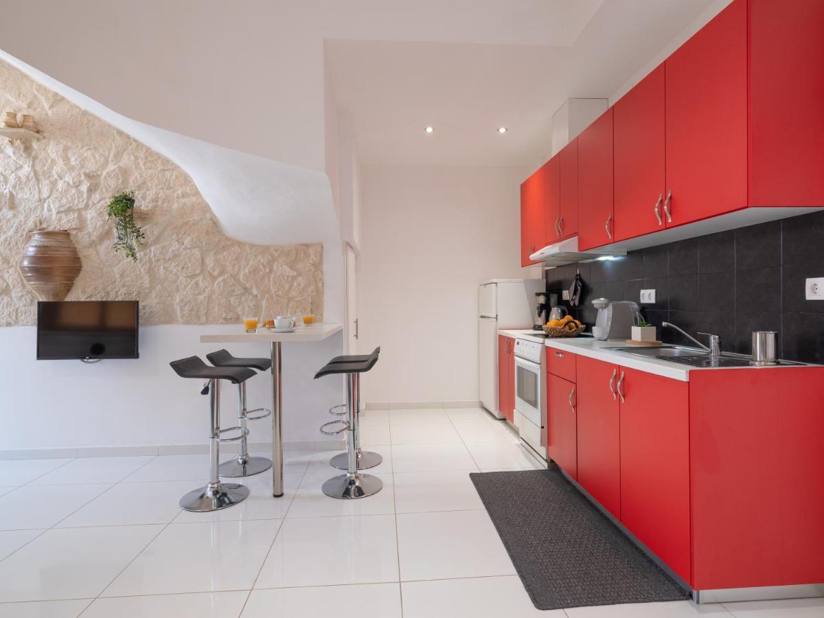 Apartment Palm House Near Airport Heraklion (Crete)
