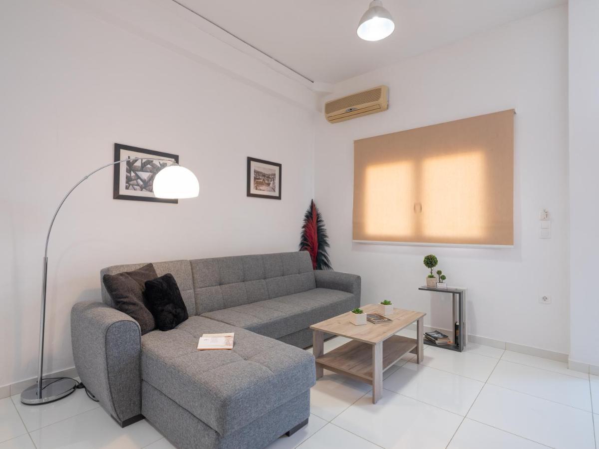 Palm House Near Airport Iraklion